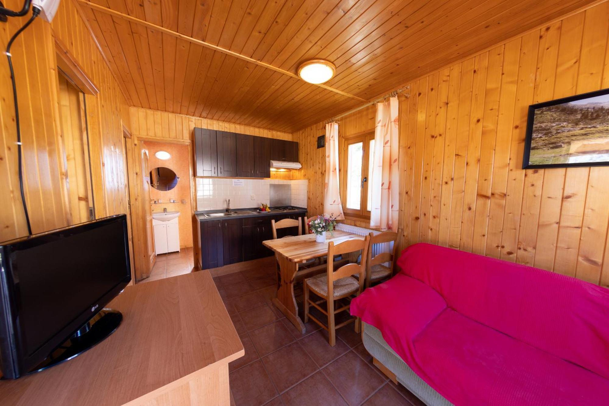 Bungalowpark Isabena La Puebla de Roda Екстериор снимка