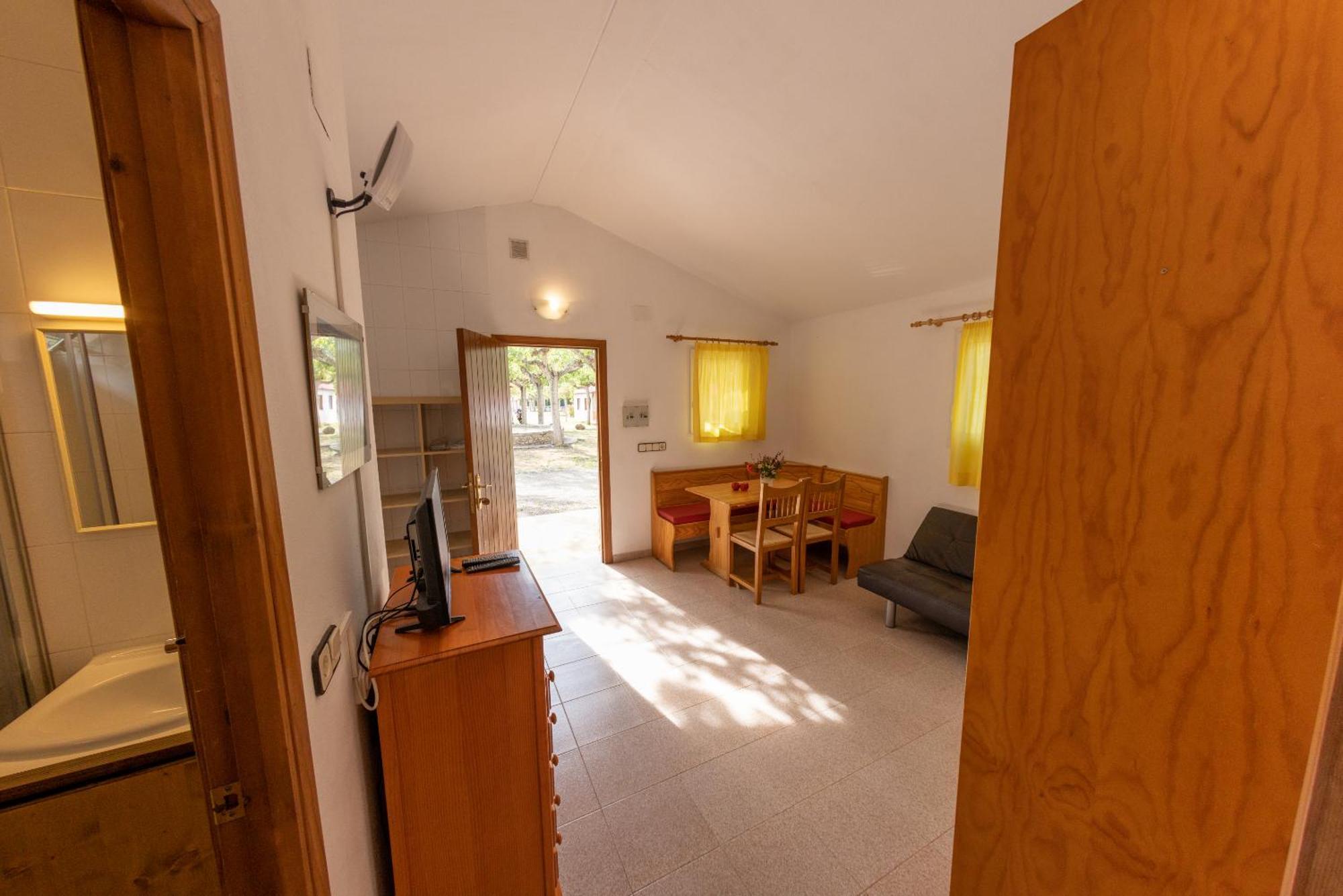 Bungalowpark Isabena La Puebla de Roda Екстериор снимка