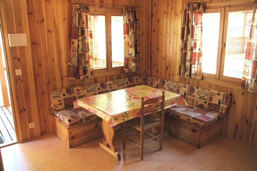 Bungalowpark Isabena La Puebla de Roda Екстериор снимка